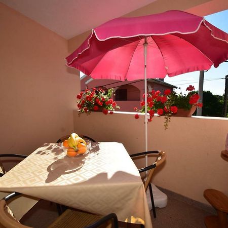 Apartment Smokrovic Starigrad Paklenica Eksteriør billede