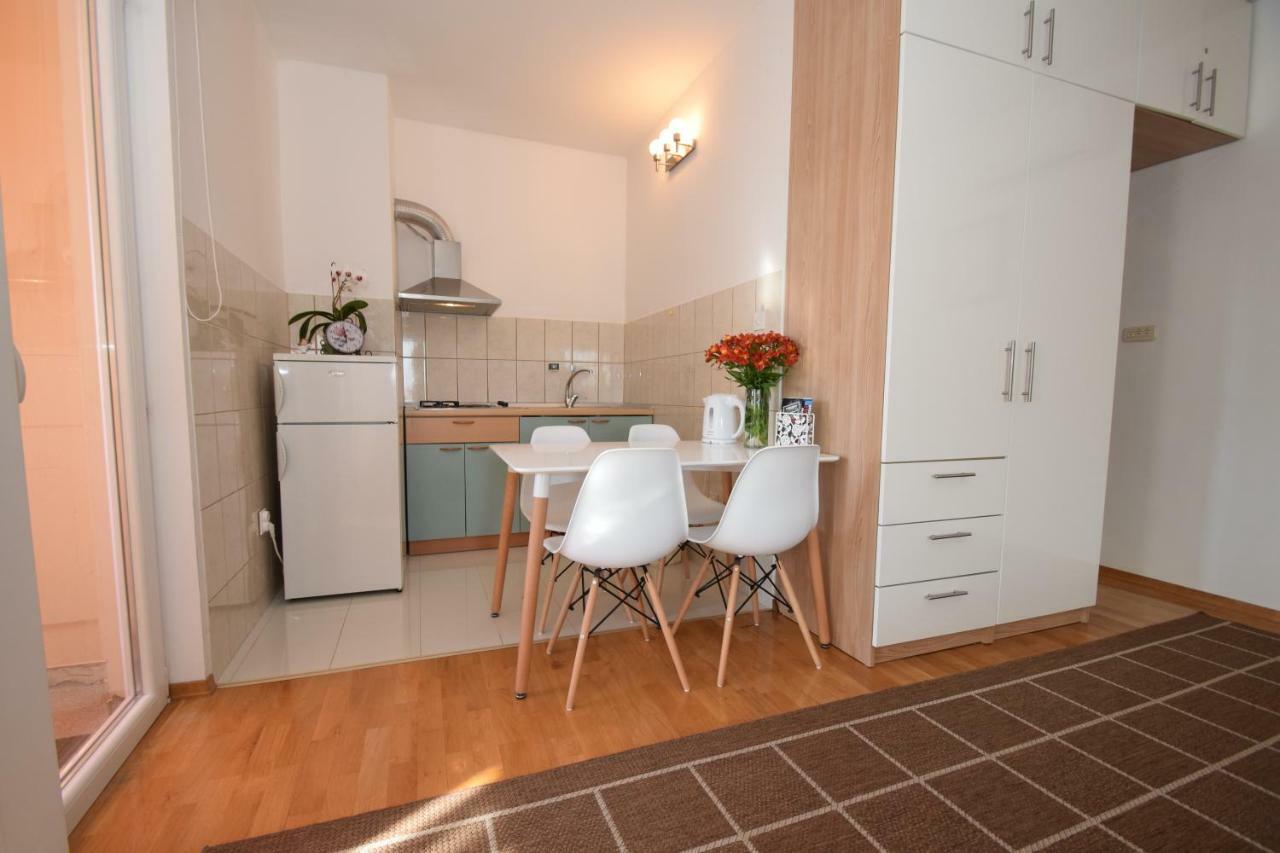 Apartment Smokrovic Starigrad Paklenica Eksteriør billede